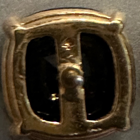 Kate Spade Classic Square Studs Earrings Signed Jet Gold Tone Jet Handcrafted - Picture 4 of 4